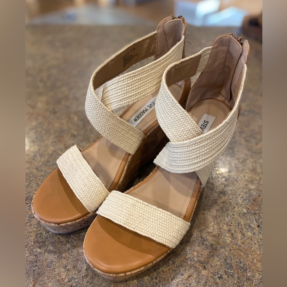 Steve Madden wedge